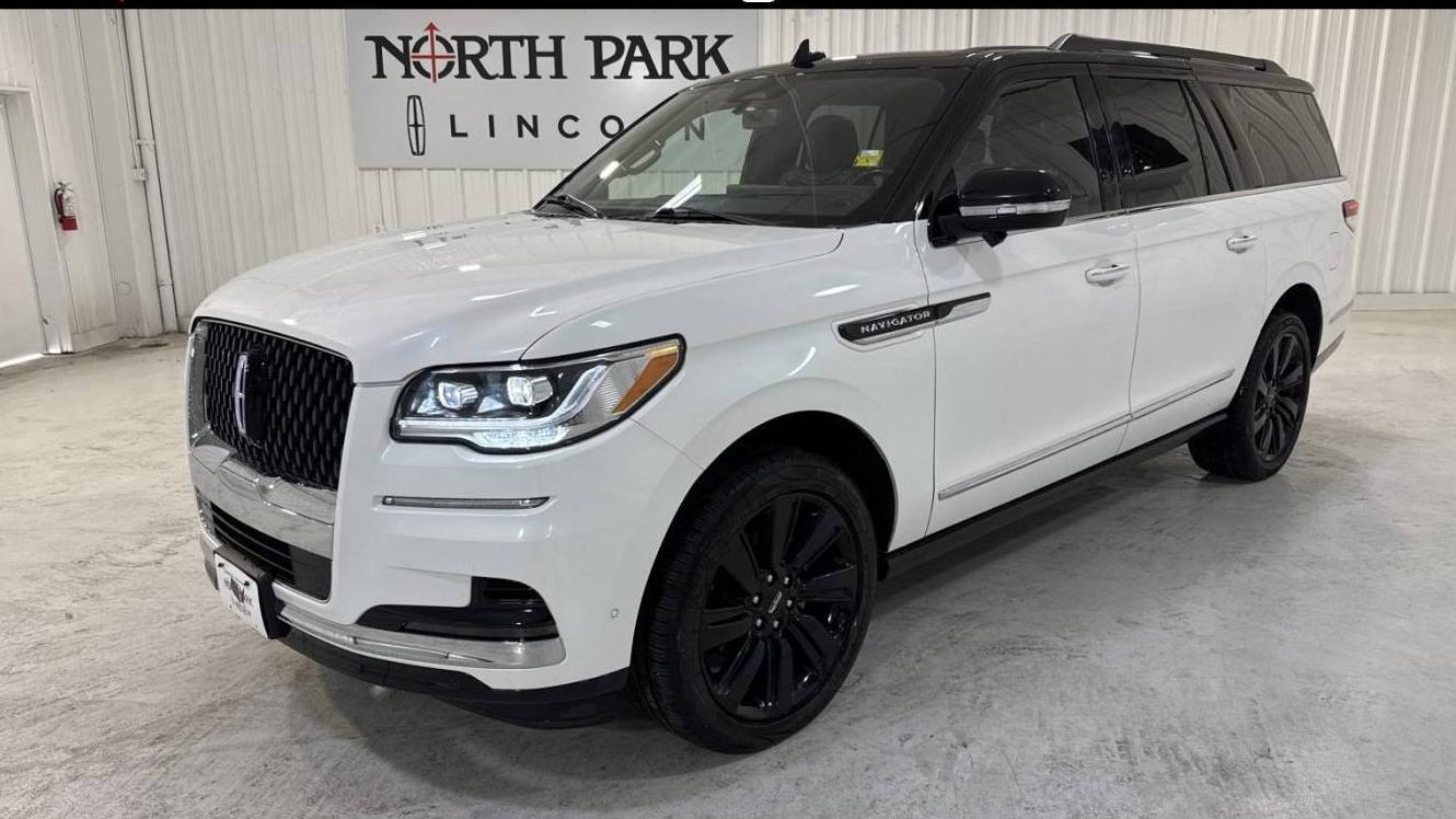 LINCOLN NAVIGATOR L 2022 5LMJJ3TT8NEL02633 image